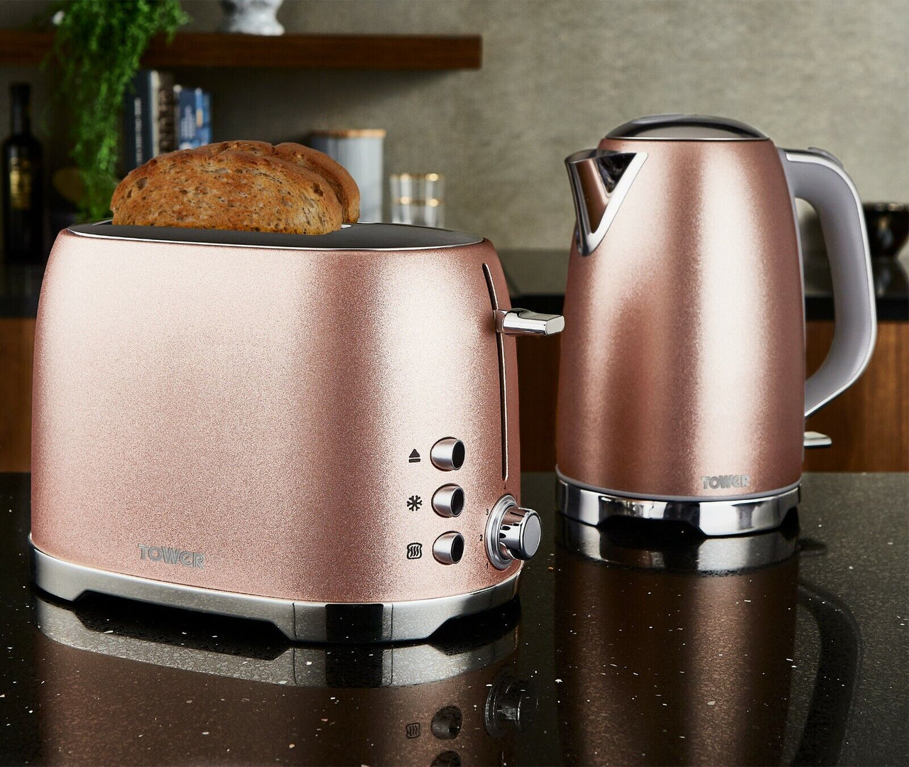 Tower Glitz 1.7L 3KW Kettle & 2 Slice Toaster Set in Blush Pink with Chromed Base