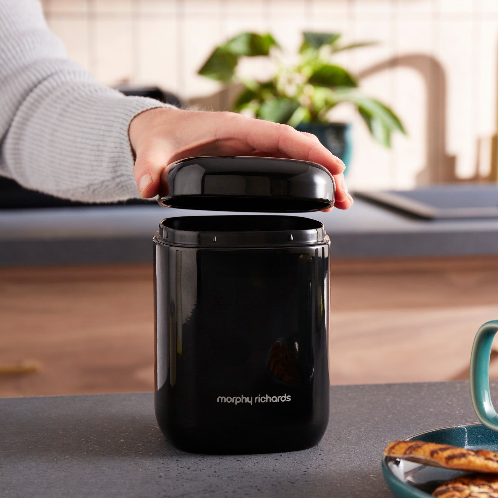 Morphy Richards Compact Bread Bin & Canisters Kitchen Storage Bundle 9511256