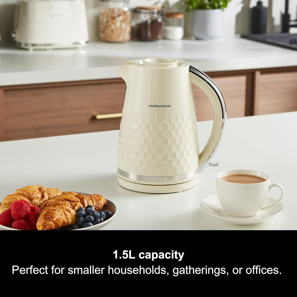 Morphy Richards Hive Cream 1.5L 3KW Kettle & 2 Slice Toaster Matching Set1