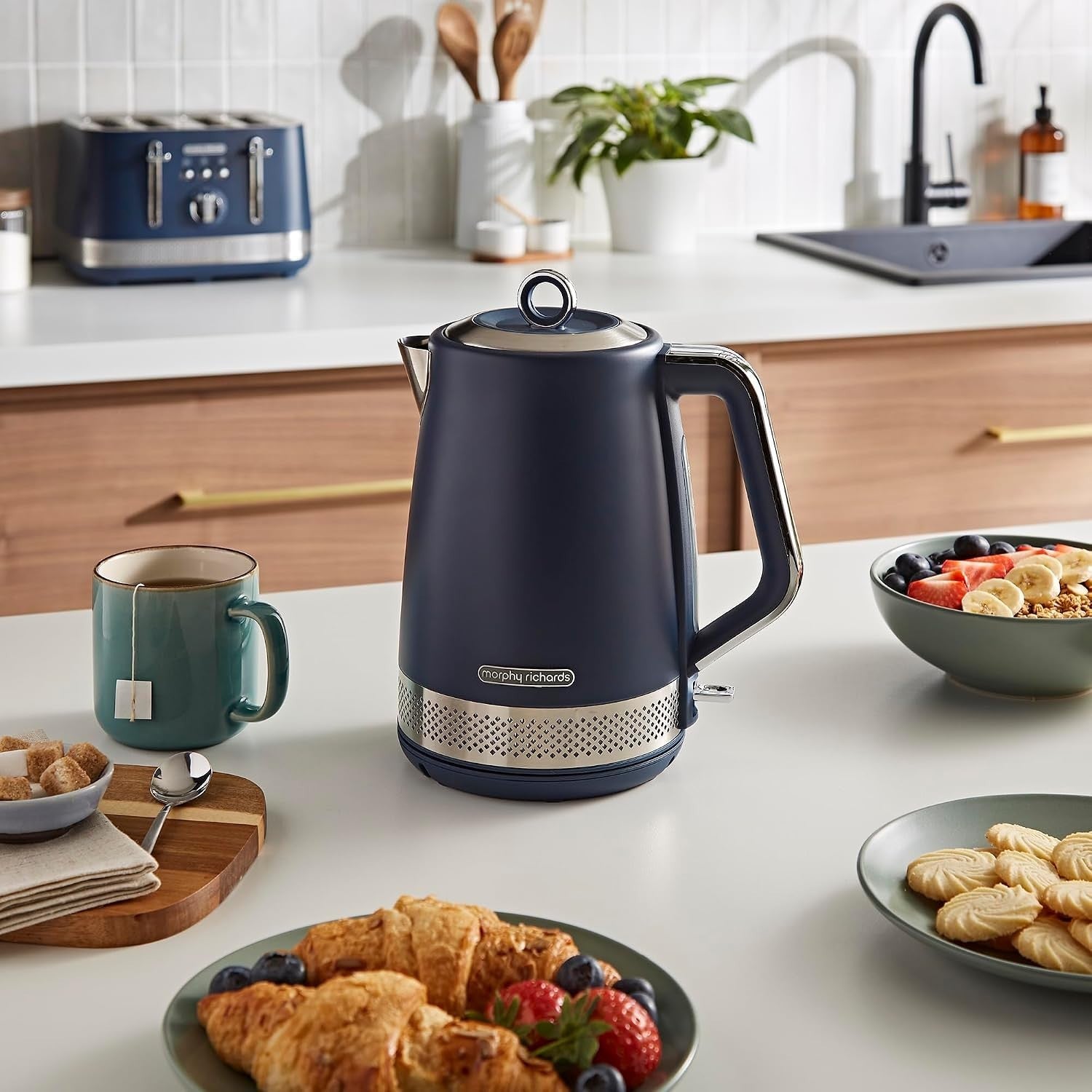 Morphy Richards Illumination Navy Peony 1.7L Jug Kettle & 4 Slice Toaster Set2