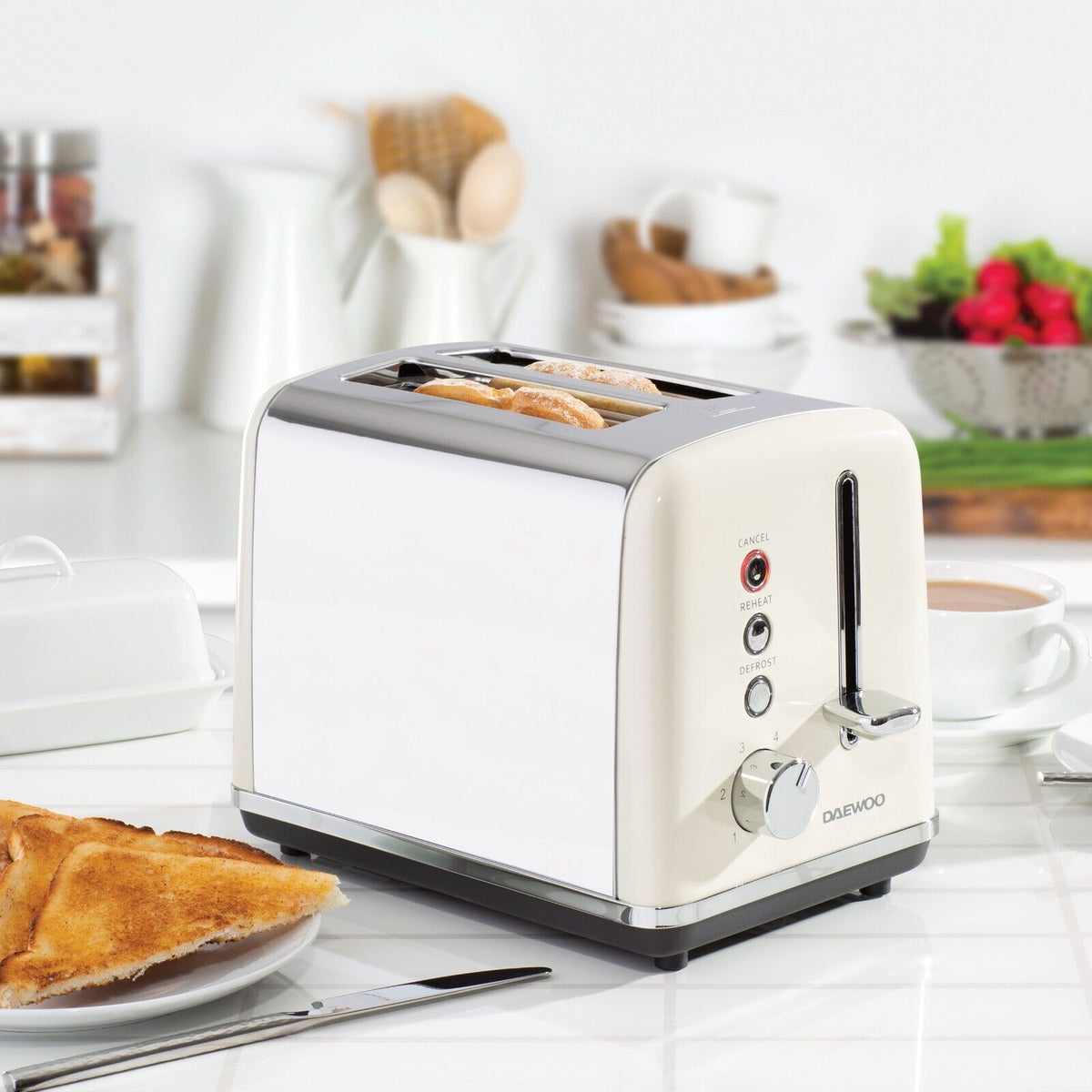 Dew Toaster Daewoo Kensington Cream 1.7L 3KW Jug Kettle & 2 Slice Toaster Set