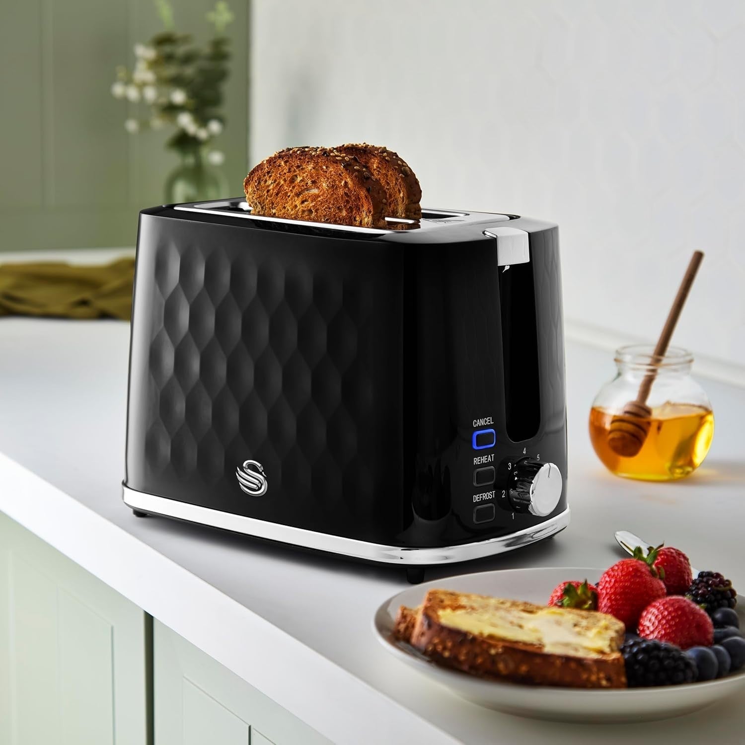 Swan Hexton Black Kettle, 2 Slice Toaster and 20L Digital Microwave Kitchen Set17