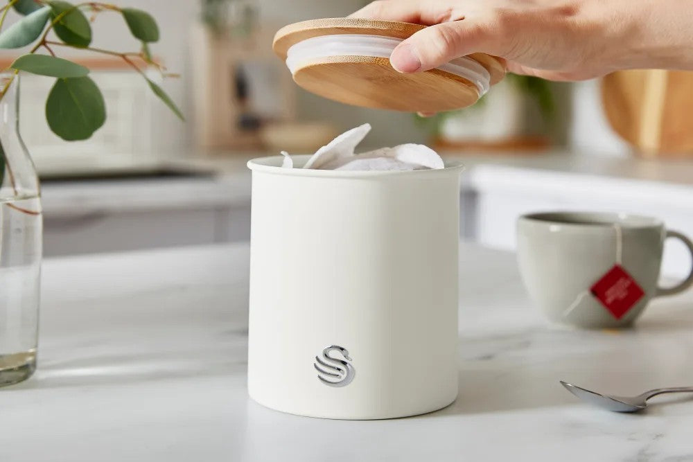 Swan Fjord White Jug Kettle Toaster plus Nordic Microwave Breadbin Canisters Set18