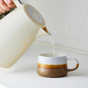 Swan Hexton Cream Rapid Boil Kettle 1.7L 3KW Hexagonal Texture Chrome Accents2