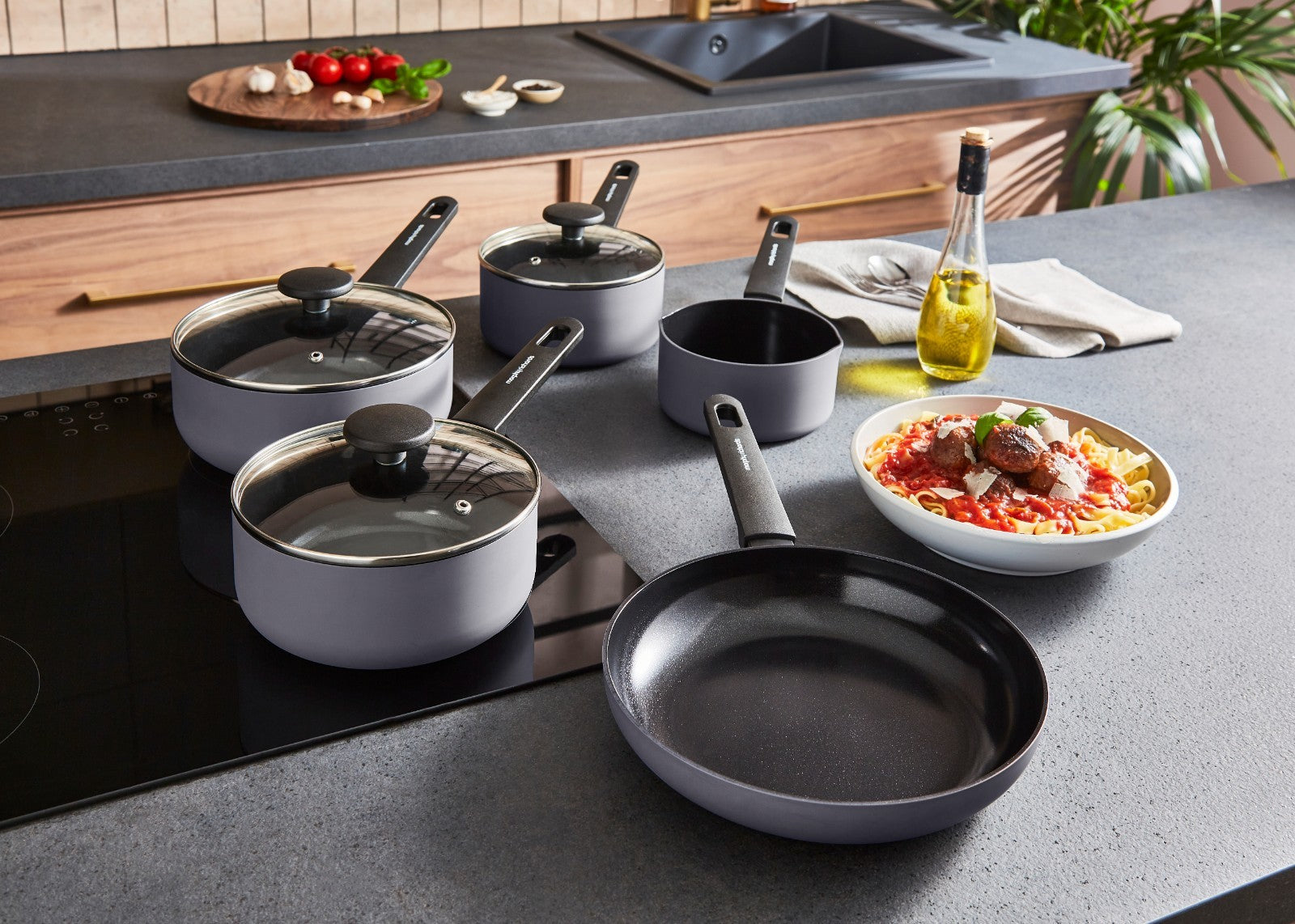 Morphy Richards Pan Set Grey Recycled Aluminium 5 Piece Cookware Set 8595031