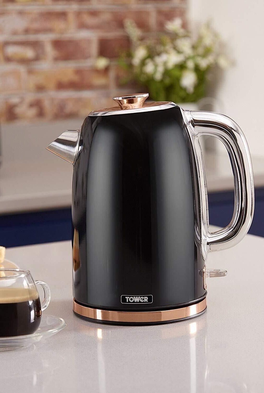 Tower T10023 Bottega 3KW 1.7L Stainless Steel Jug Kettle in Black & Rose Gold