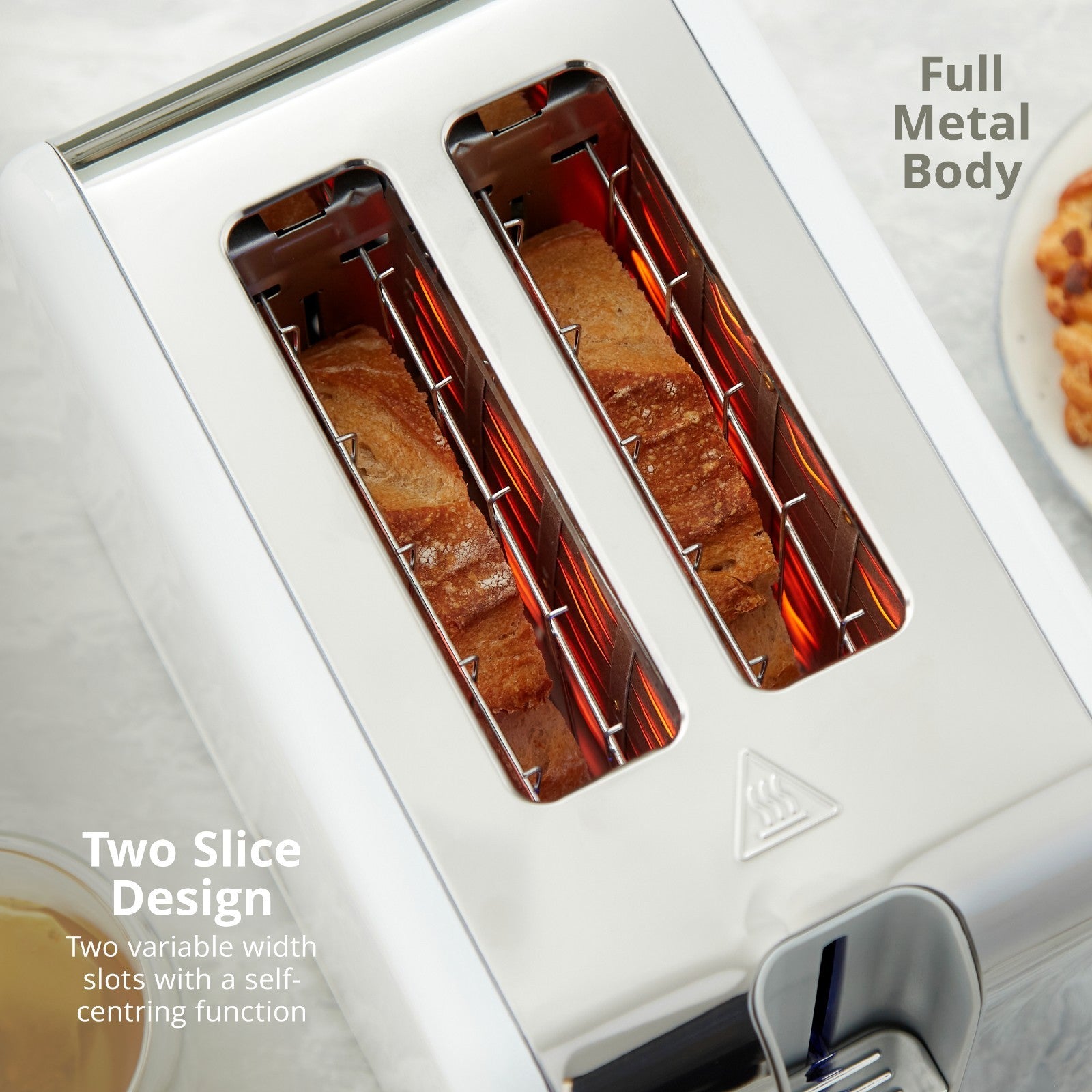 Swan Solace White Kettle 2 Slice Toaster & 800W 20L Digital Microwave Set9