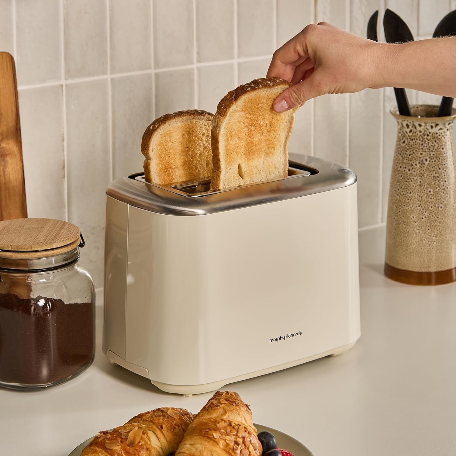 Morphy Richards Equip Cream Kettle Toaster Breadbin & Canisters Kitchen Bundle14