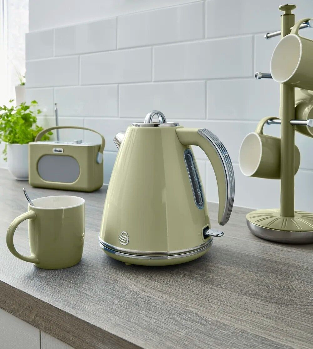 Swan Retro Kettle 4 Slice Toaster & Coffee Machine Matching Kitchen Set in Green