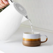 Swan Hexton White Kettle & 2 Slice Toaster Hexagonal Texture Chrome Accents3