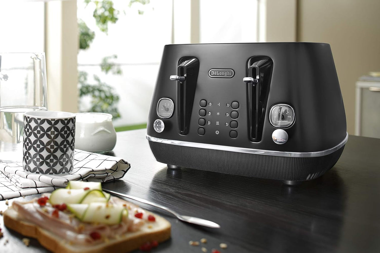 De’Longhi Distinta X 4 Slice Toaster – Black Metallic Finish with Chrome Accents CTIN4003.BK