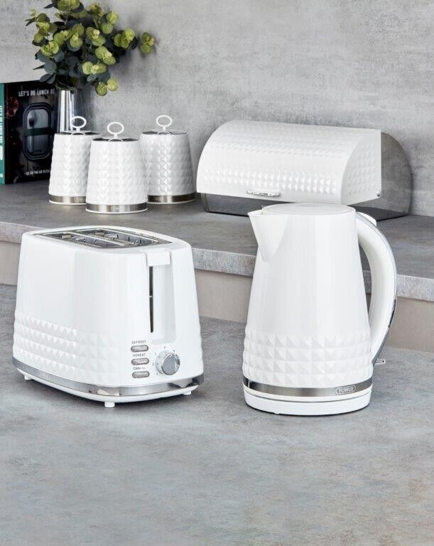 Tower Solitaire White 1.5L 3KW Jug Kettle & 2 Slice Toaster Matching Set