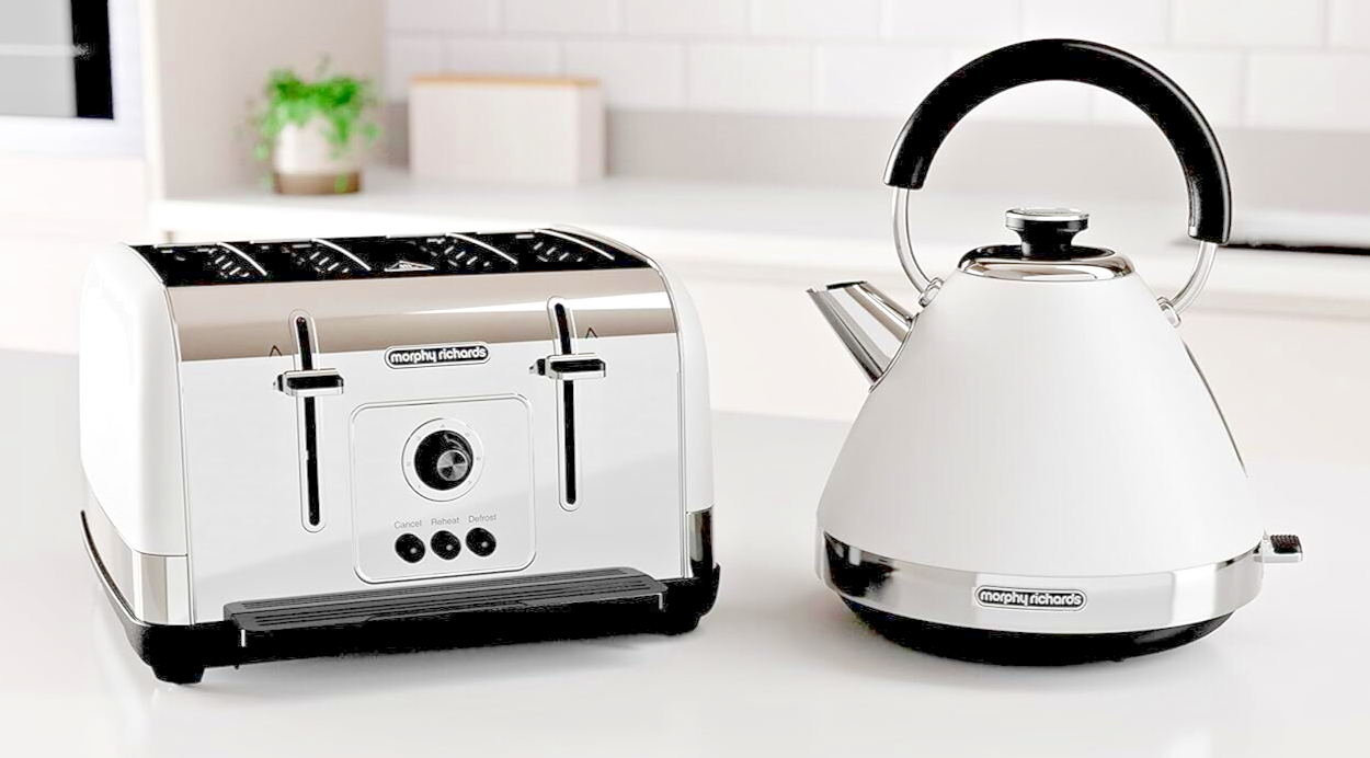 Morphy richards yellow sales kettle and toaster