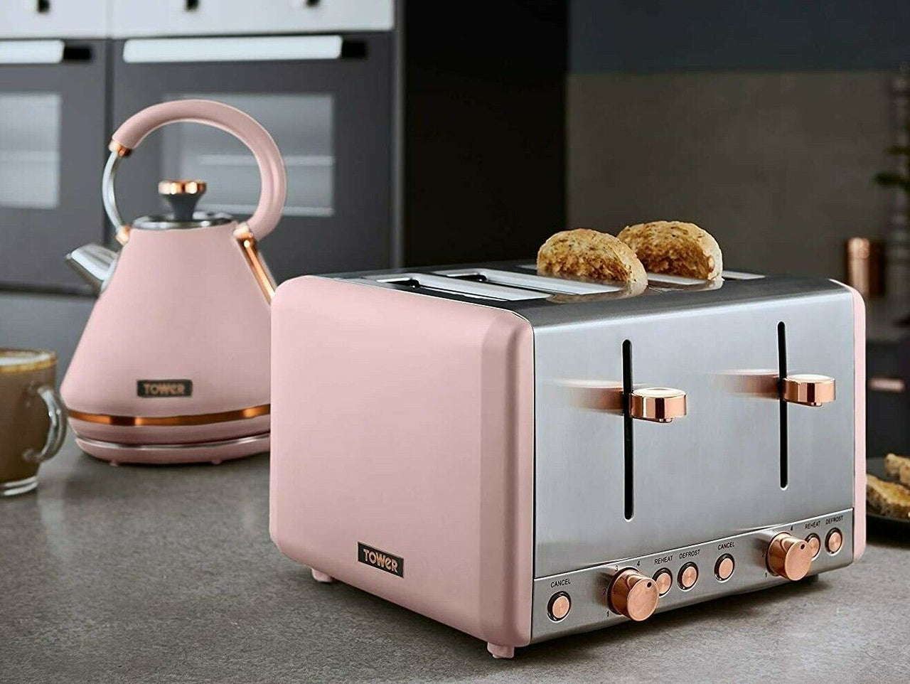 TOWER Cavaletto 3KW 1.7L Pyramid Kettle & 4 Slice 1800W Toaster in Marshmallow Pink & Rose Gold