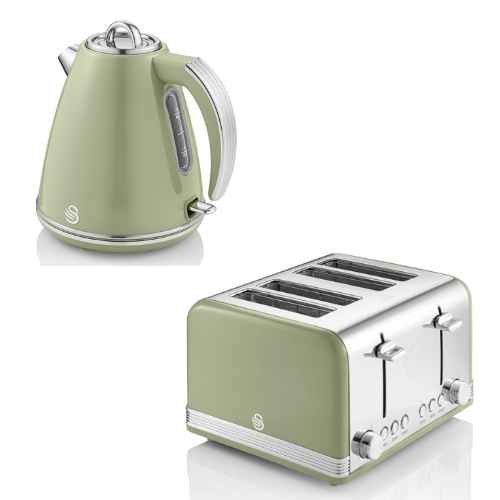 SWAN Retro 1.5L Jug Kettle 4 Slice Toaster in Green. Retro Kettle & Toaster Set