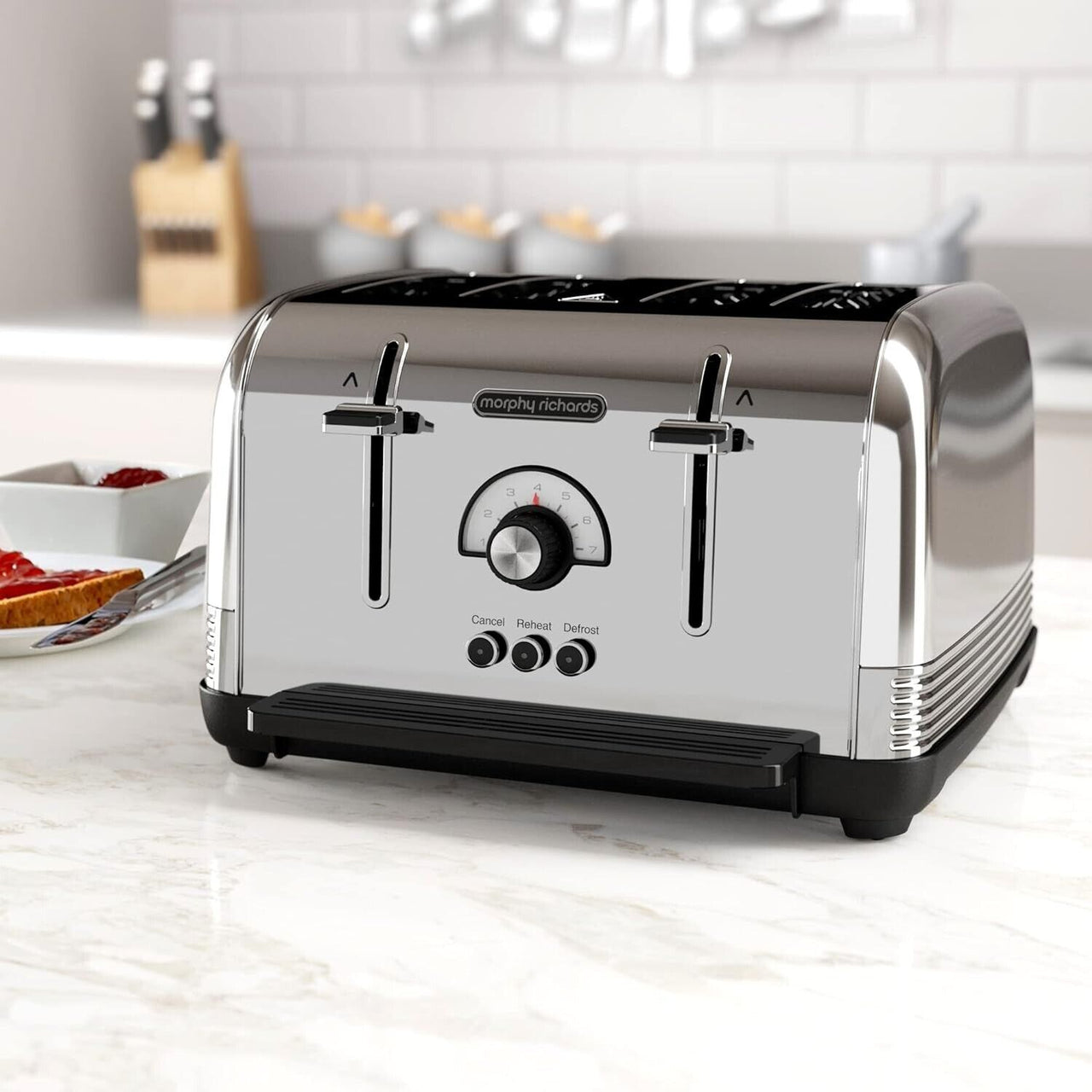 Morphy Richards Venture Retro 4 Slice Toaster Polished Steel 240330