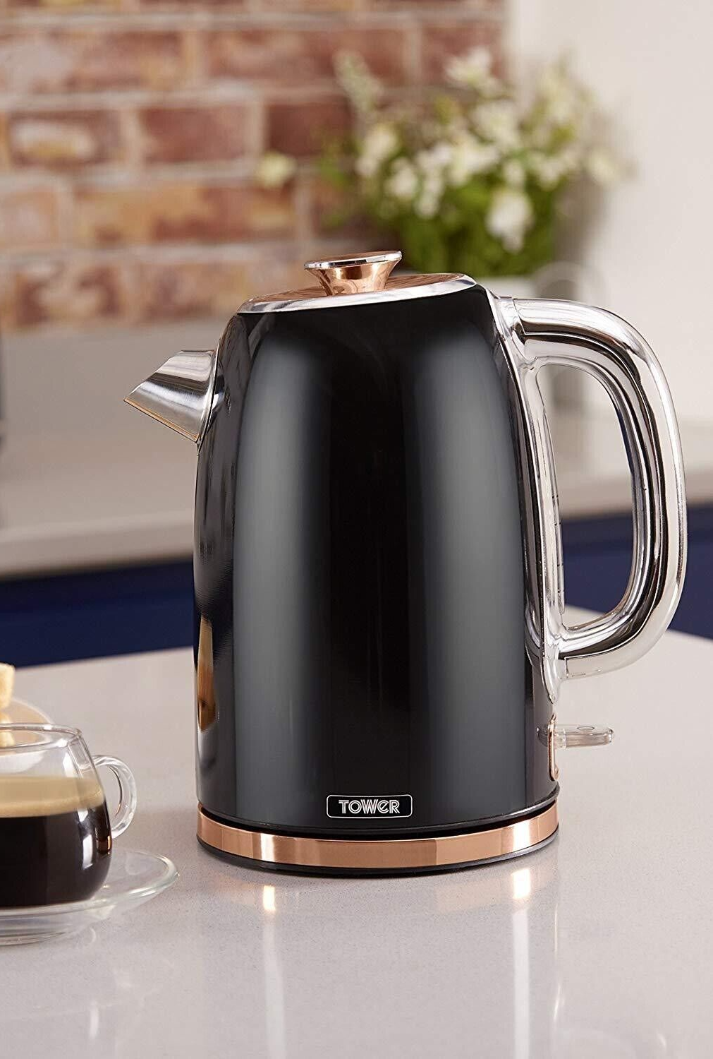 Tower T10023 Bottega 3KW 1.7L Stainless Steel Jug Kettle in Black & Rose Gold