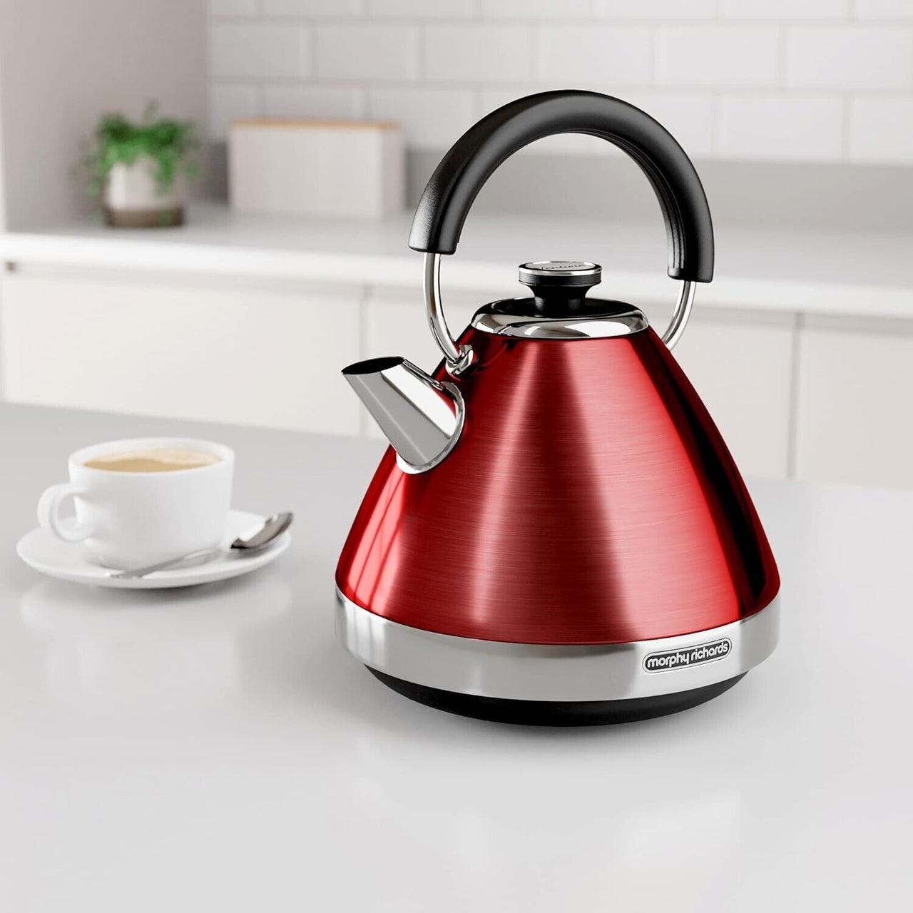 Morphy Richards Venture Red 1.5L 3KW Pyramid Kettle 100133