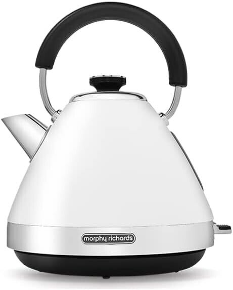 Morphy Richards Venture White 1.5L 3KW Pyramid Kettle 100134